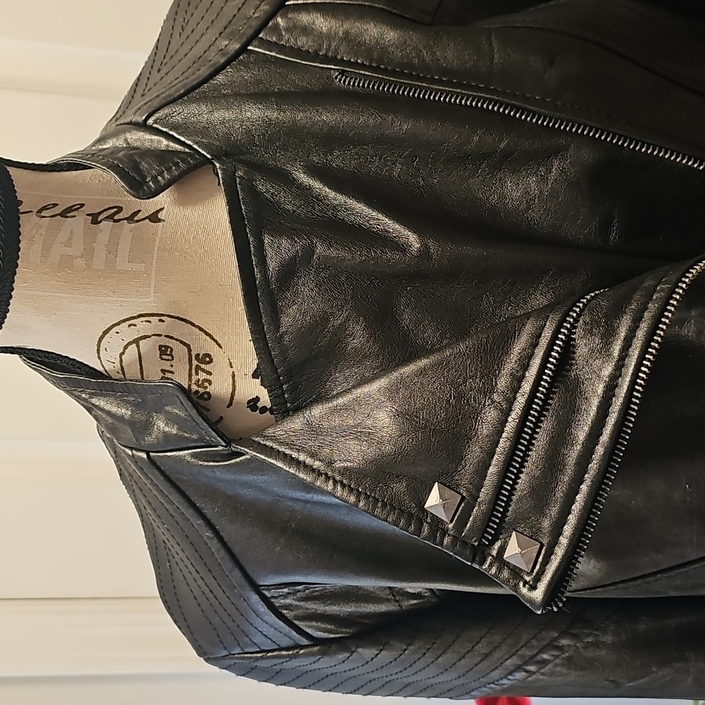 "Real Leather" Cropped, Lined Moto Leather Jacket, Women's Size L - Picture 12 of 16